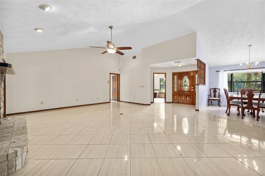 Photo of 43 WINDING CREEK WAY