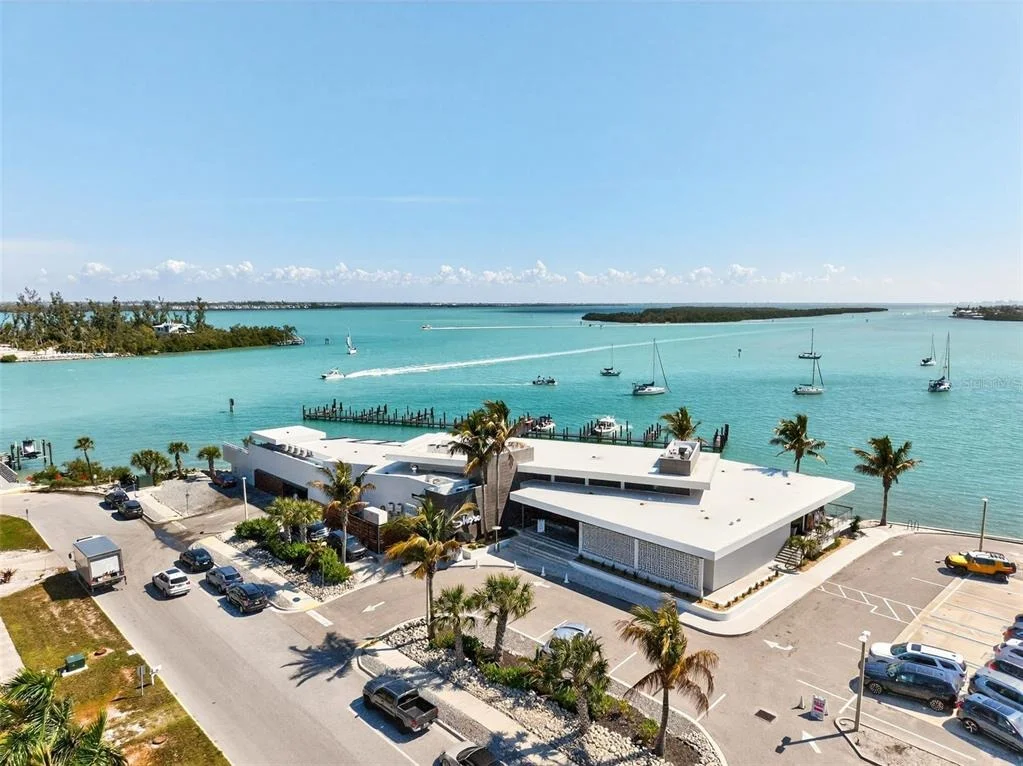 Photo of 550 DE NARVAEZ DRIVE