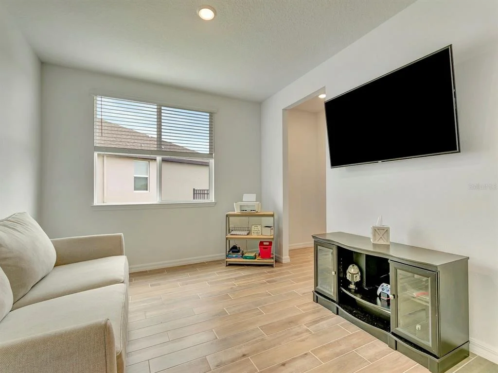 Photo of 7008 NORRIS LANDING PLACE