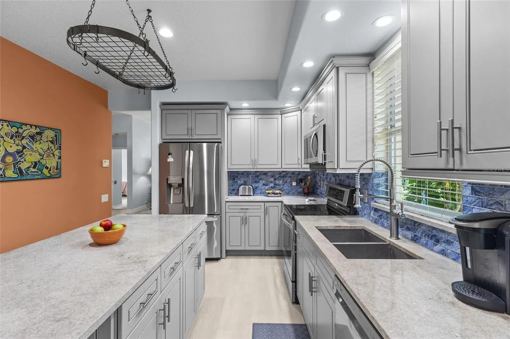Photo of 6662 OAKBROOKE CIRCLE