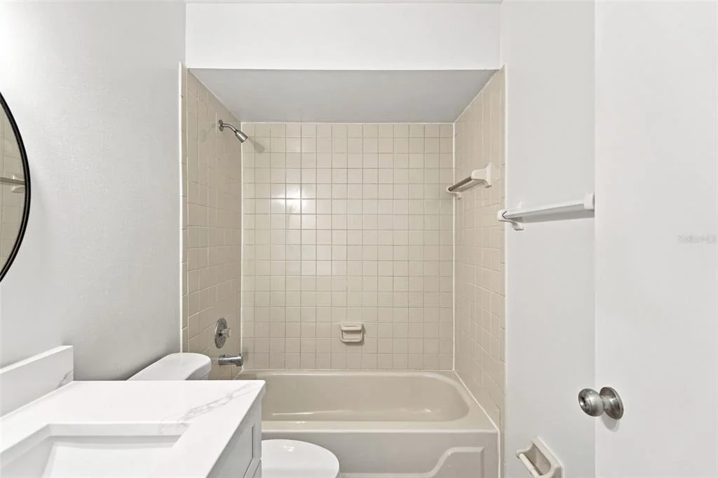Photo of 723 OAK MANOR CIRCLE