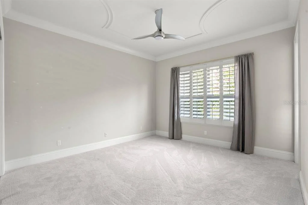 Photo of 1342 REDBOURNE LANE