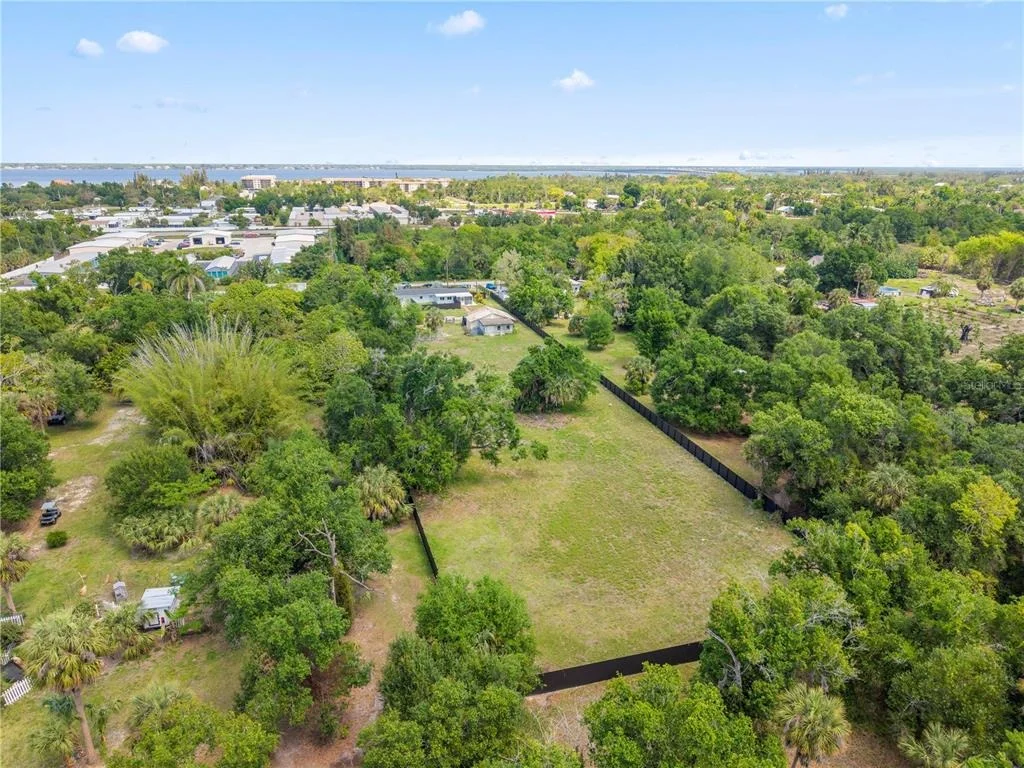 Photo of 1507 LAVILLA ROAD