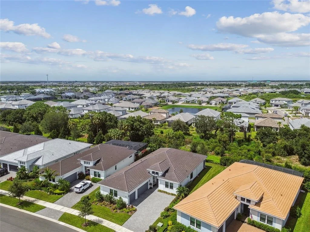 Photo of 4952 SURFSIDE CIRCLE