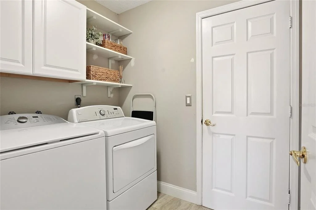 Photo of 412 EMERALD COVE LOOP