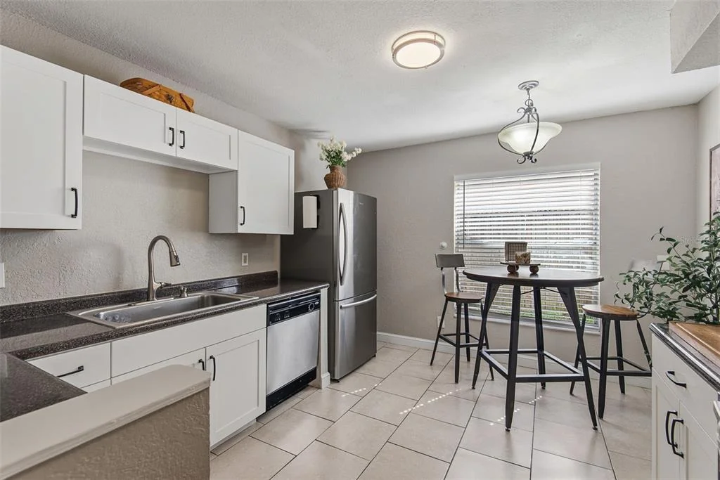 Photo of 1216 PIN OAK DRIVE