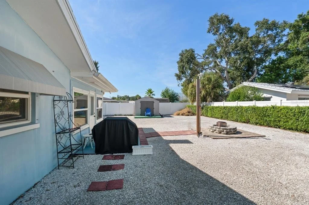 Photo of 1690 PINEHURST ROAD