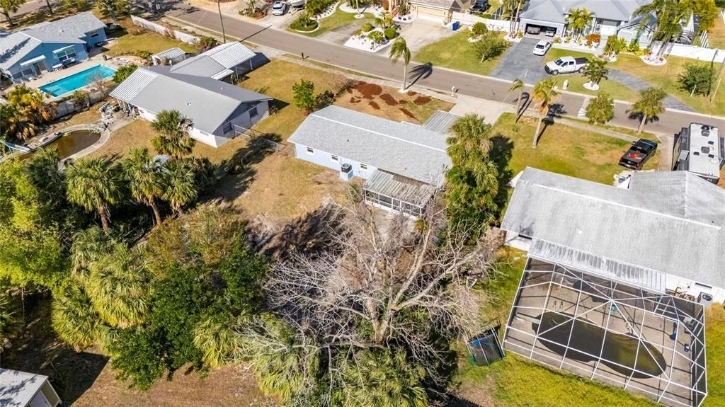 Photo of 660 FLAMINGO DRIVE