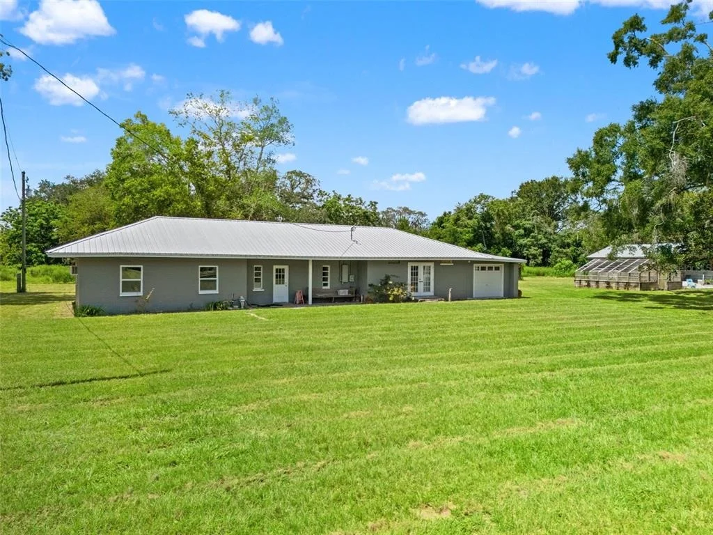 Photo of 255 BENES ROAD