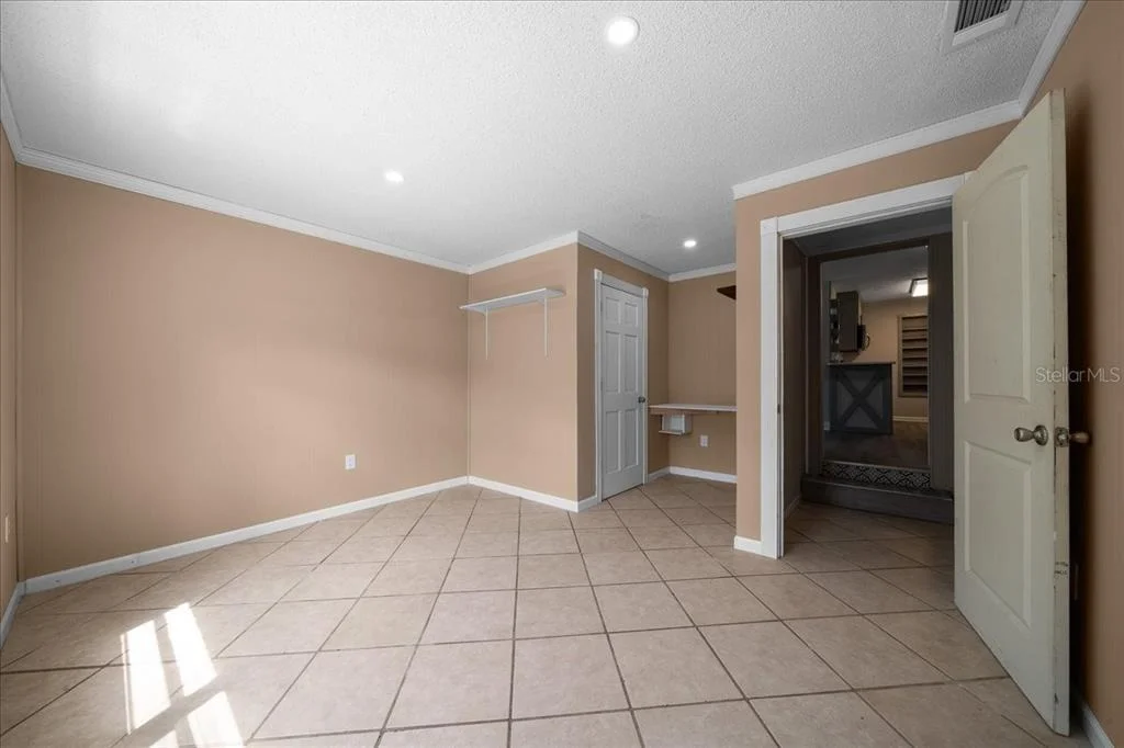 Photo of 2830 SE 6TH STREET