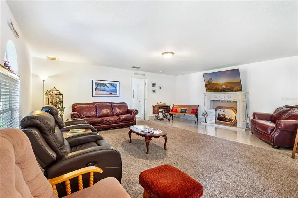 Photo of 2927 SE 46TH AVENUE