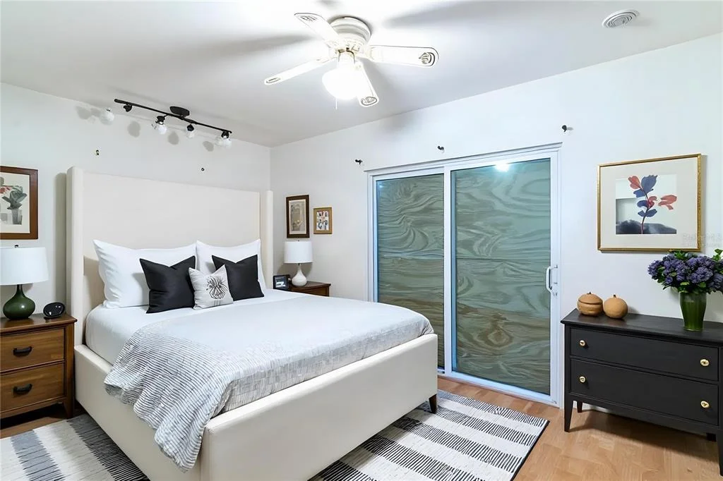 Photo of 3510 LAKEVIEW DRIVE