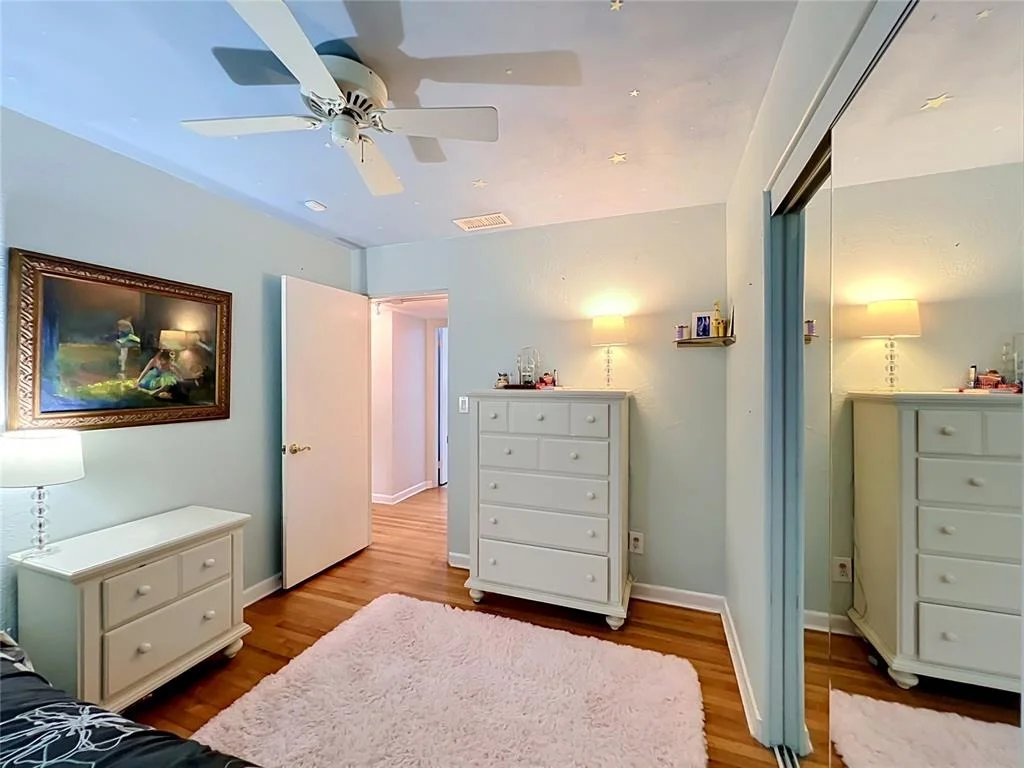 Photo of 2806 VINE STREET