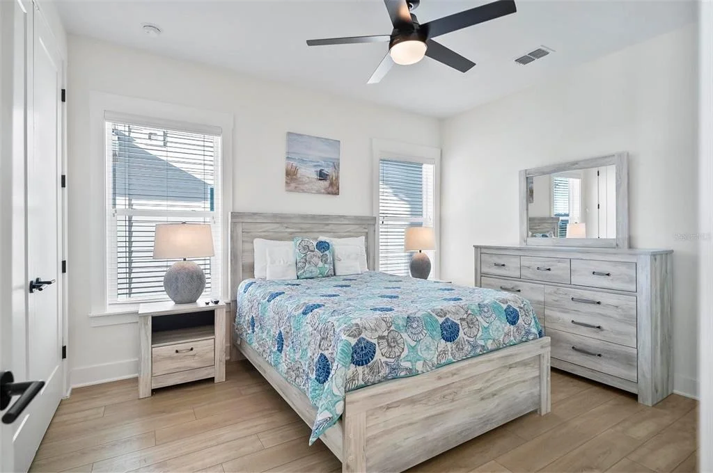 Photo of 200 SURFVIEW LANE