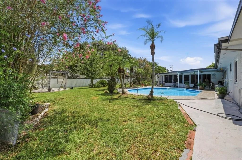 Photo of 543 STATE ROAD 559