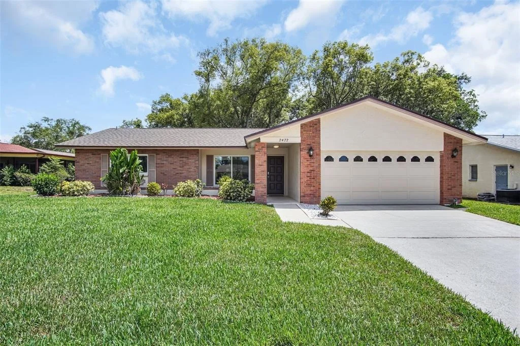 Photo of 2472 MALCOLM DRIVE