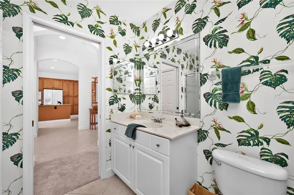 Photo of 3341 SUNSET KEY CIRCLE