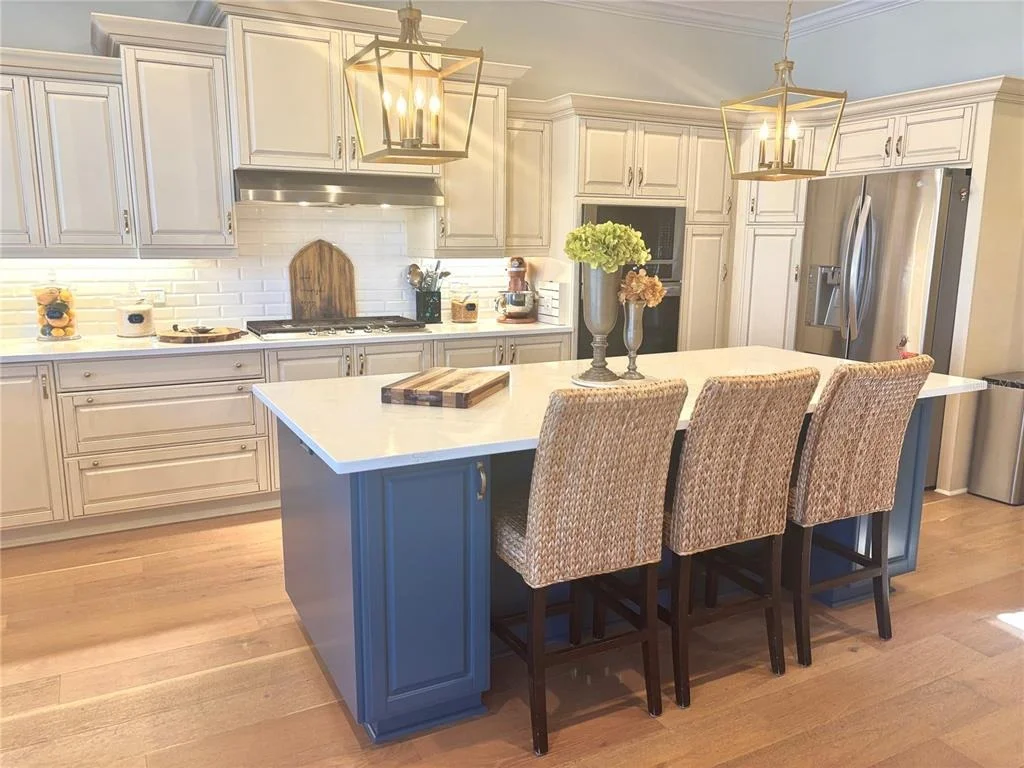 Photo of 615 ISLEBAY DRIVE