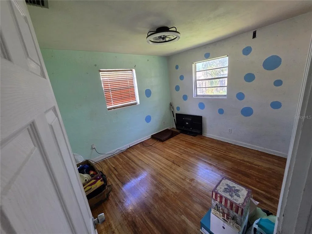 Photo of 563 MARTHA DRIVE