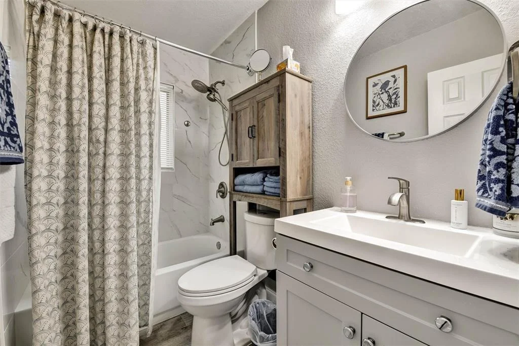 Photo of 1224 BELLEVUE BOULEVARD