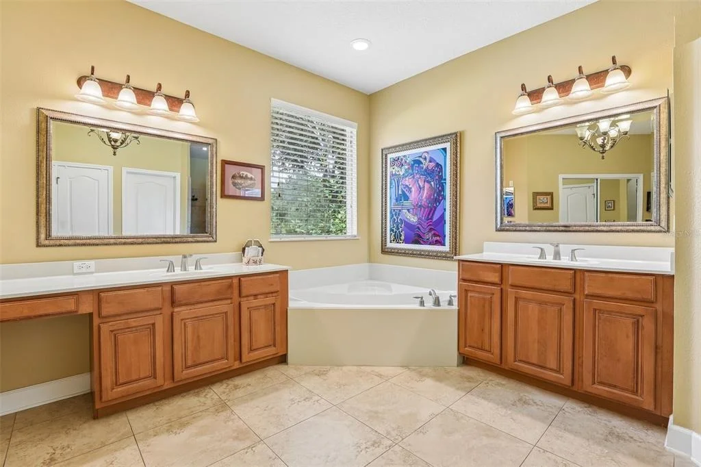 Photo of 2431 PONKAN SUMMIT DRIVE
