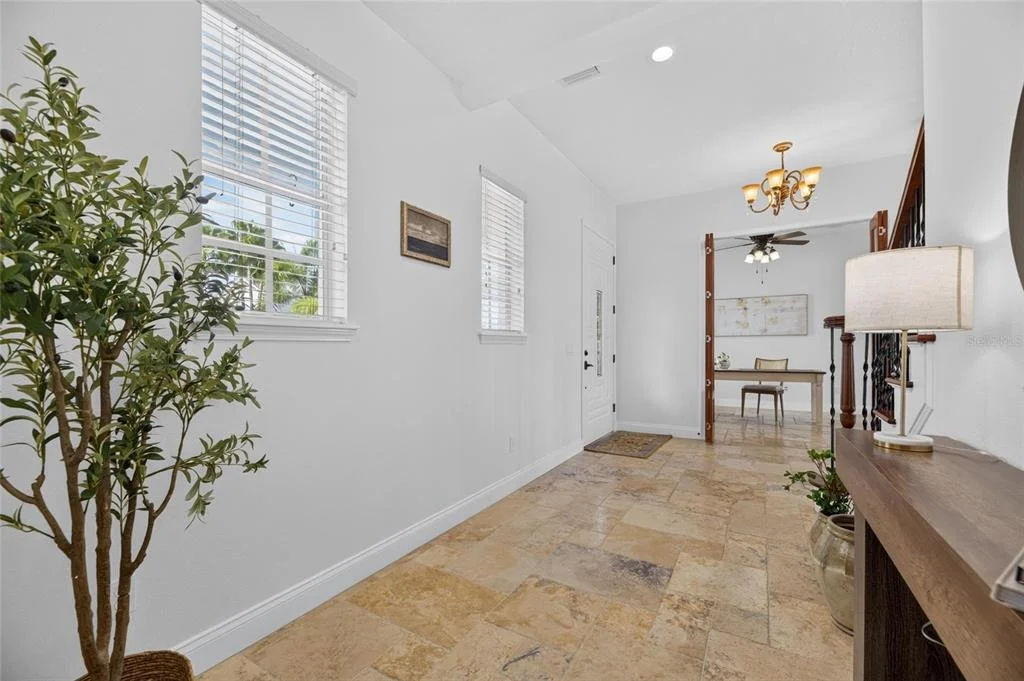 Photo of 715 ISLEBAY DRIVE