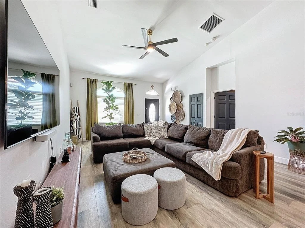 Photo of 4448 GLENBROOK DRIVE
