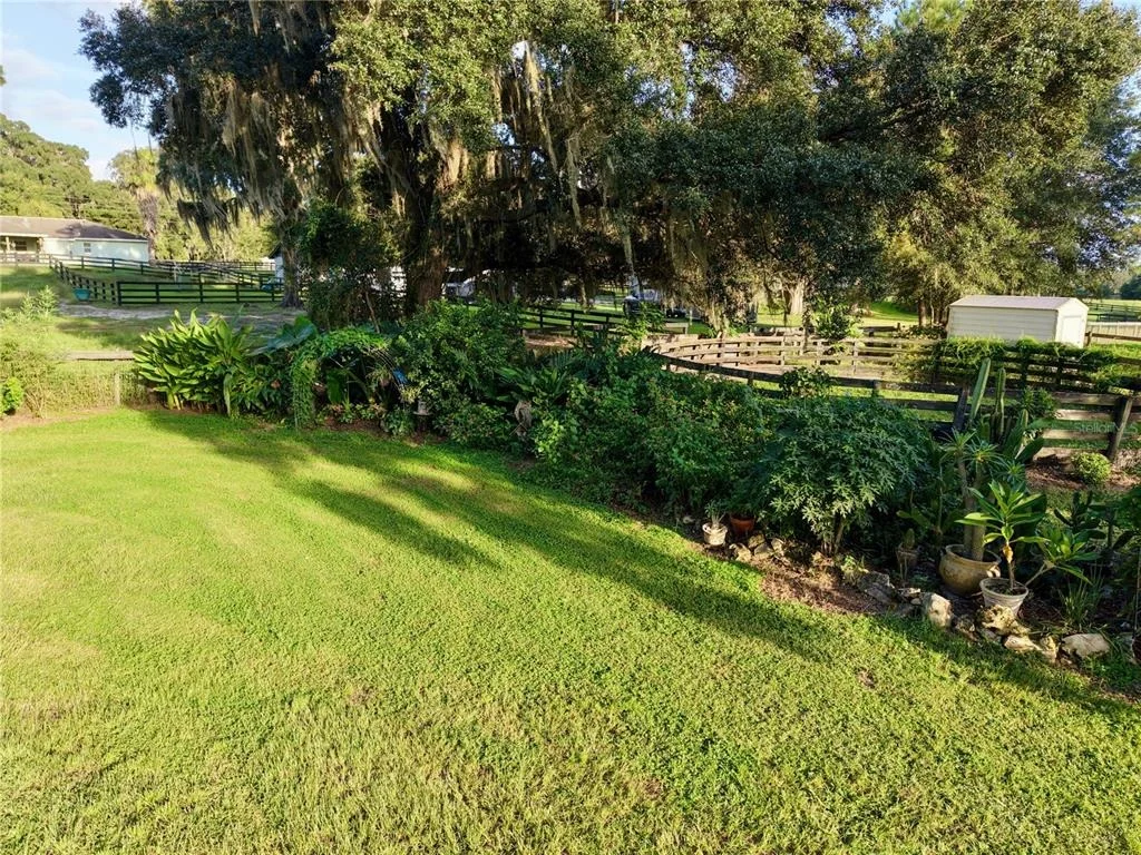 Photo of 11690 NW 160TH STREET