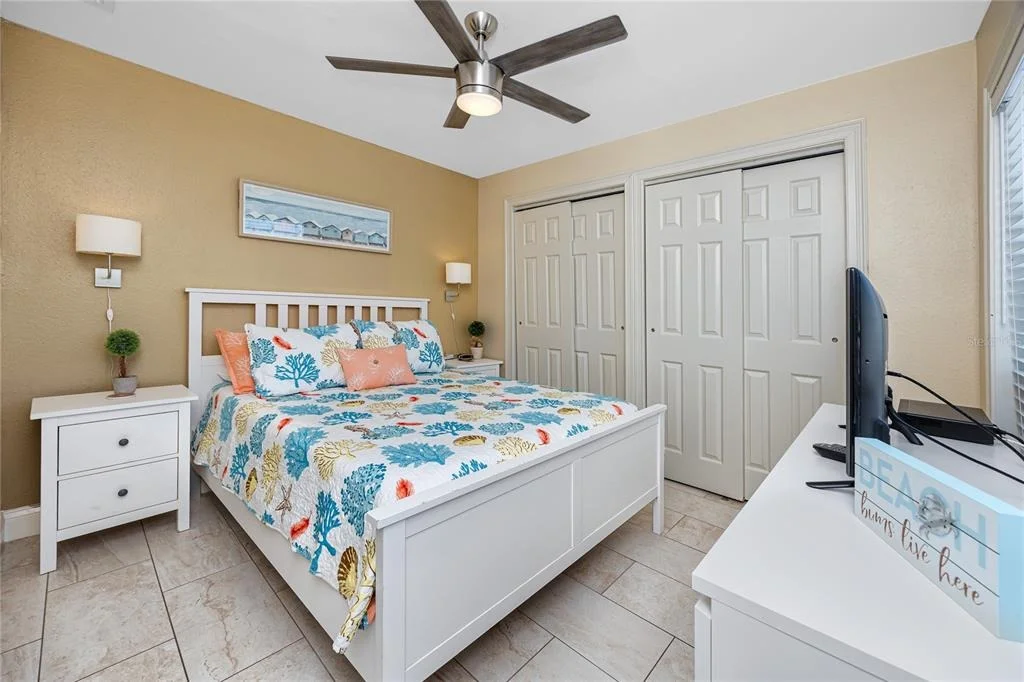 Photo of Unit F at 159 MEDALLION BOULEVARD