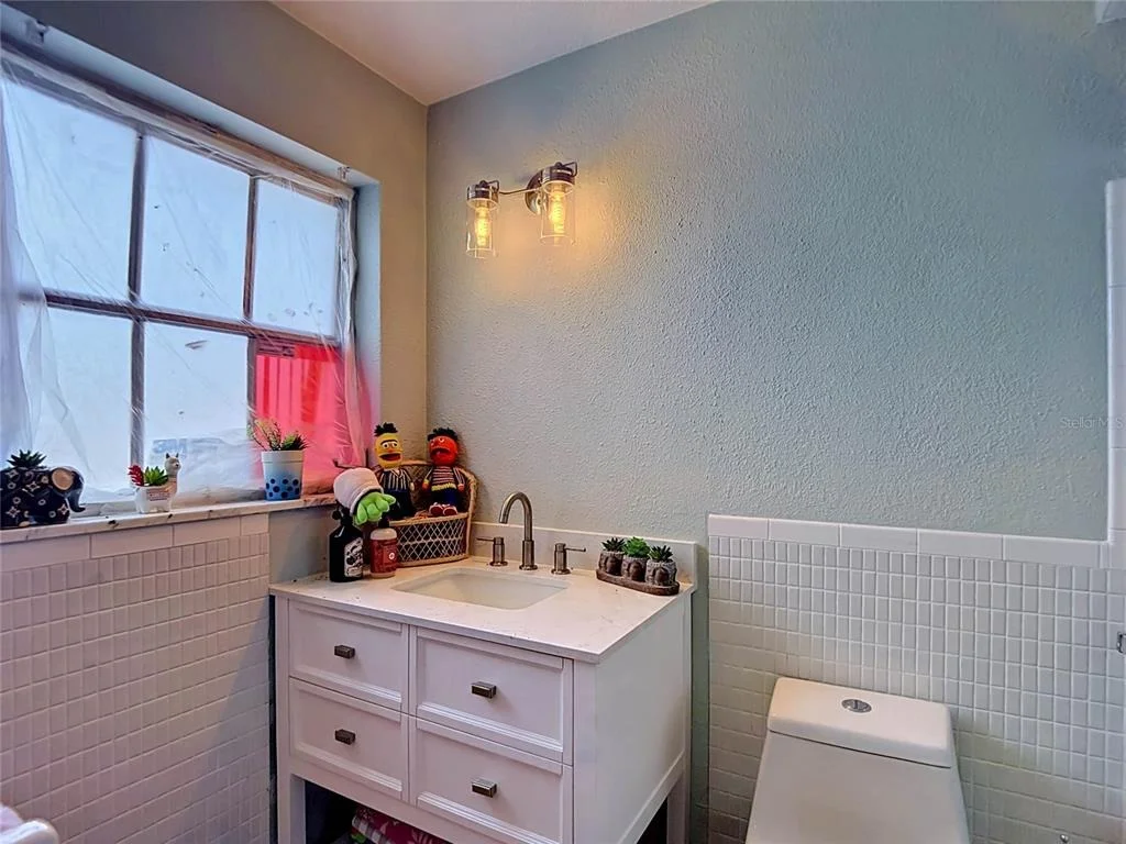 Photo of 5433 FRONT DRIVE