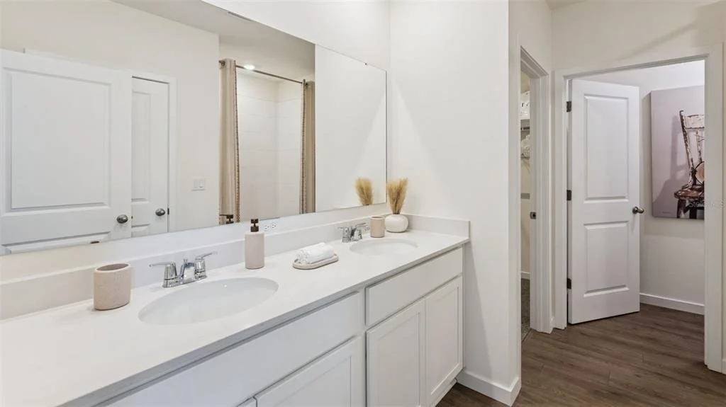 Photo of 1315 GULL DRIVE
