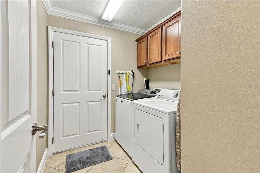Photo of 2947 BUREAU PATH