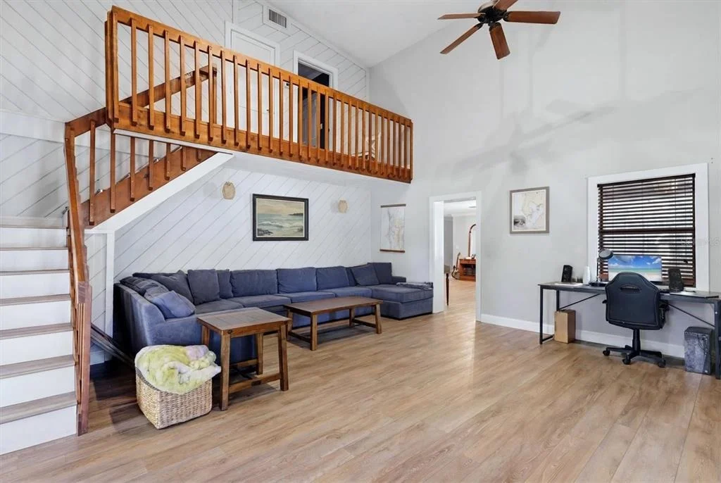 Photo of 10125 OAK RUN DRIVE