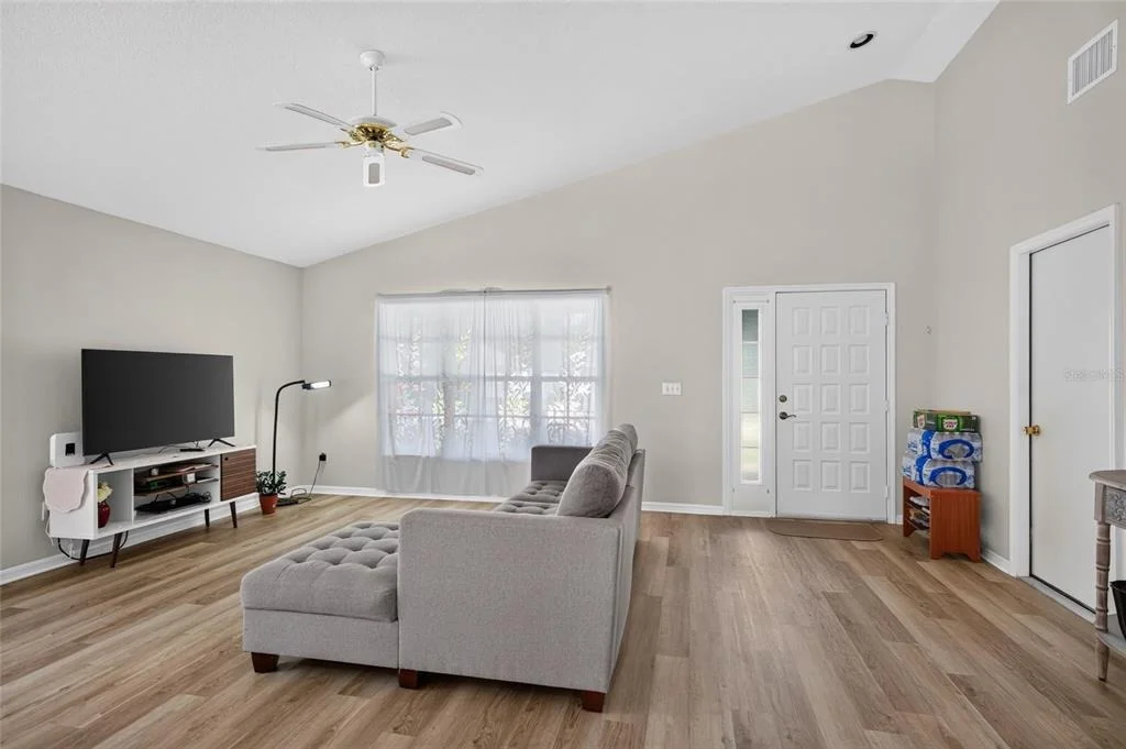 Photo of 24331 CROSSCUT ROAD