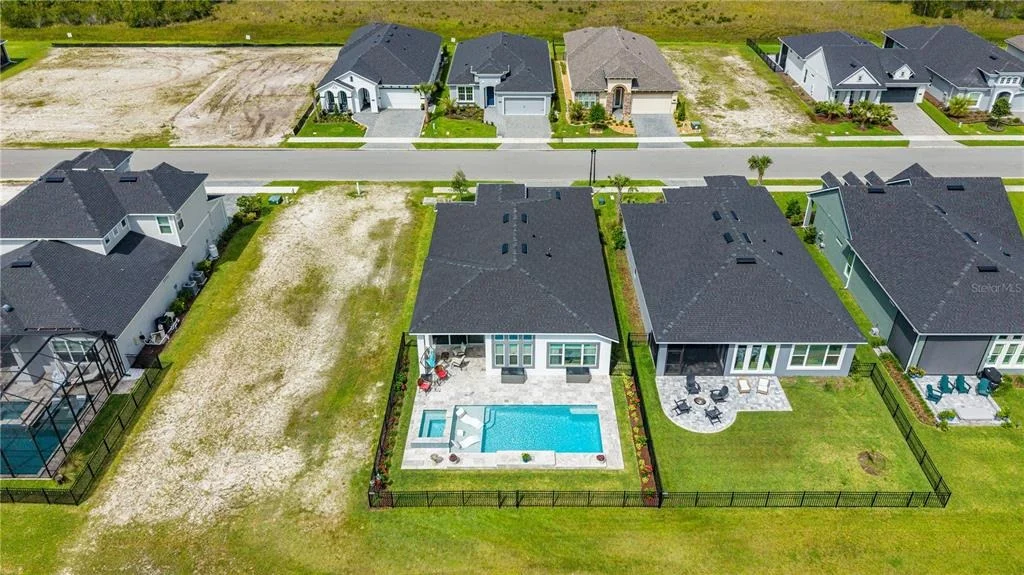 Photo of 268 MOSAIC BOULEVARD