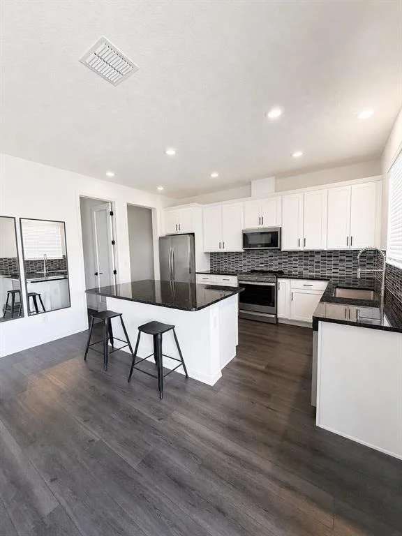 Photo of 9589 SANDY BLUFFS CIRCLE