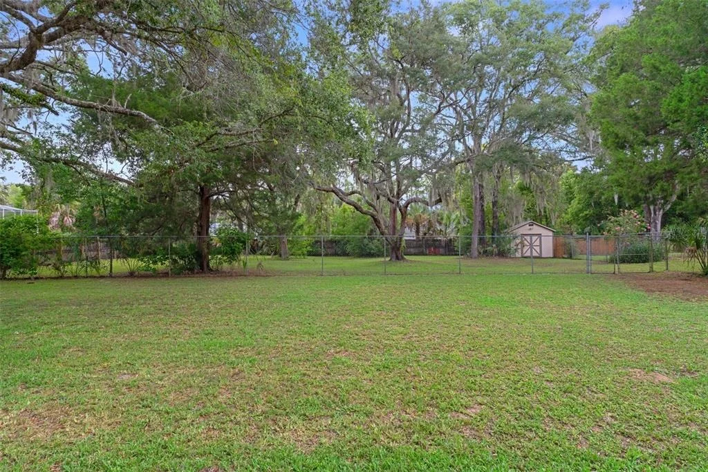 Photo of 5931 N BROOKGREEN DRIVE