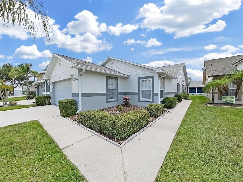 Photo of 6122 GENTLE BEN CIRCLE