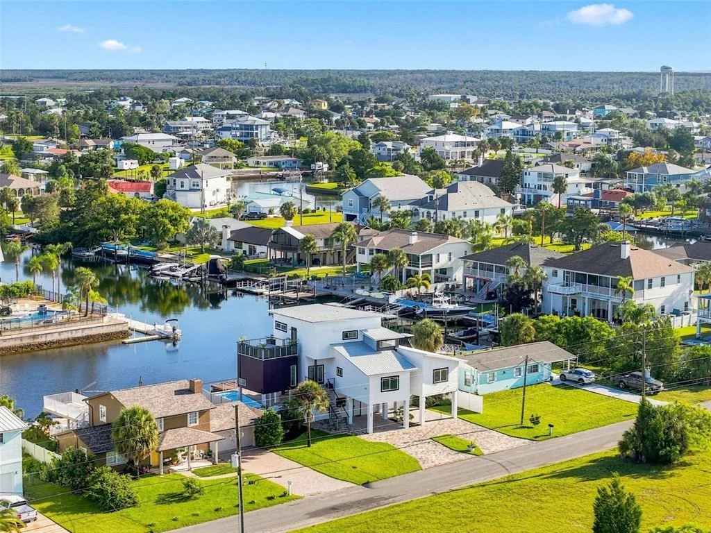 Photo of 3385 GULFVIEW DRIVE