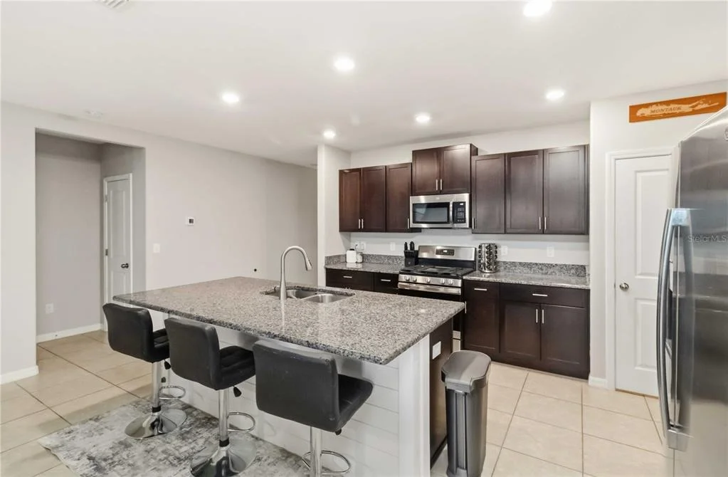 Photo of 5210 DANDELION STREET