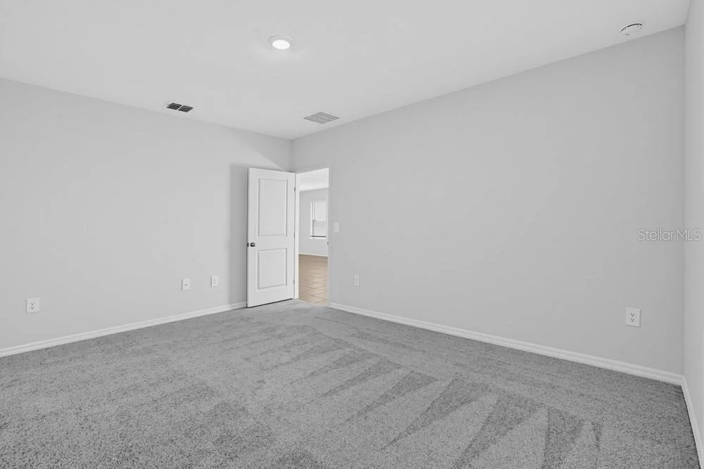 Photo of 13321 COMMONS AVENUE