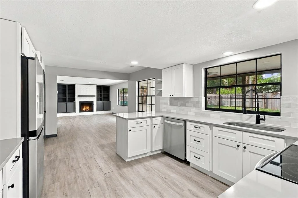 Photo of 3561 CALGARY LANE