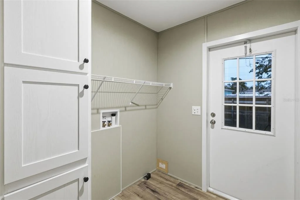 Photo of 1913 WOODCREST DRIVE
