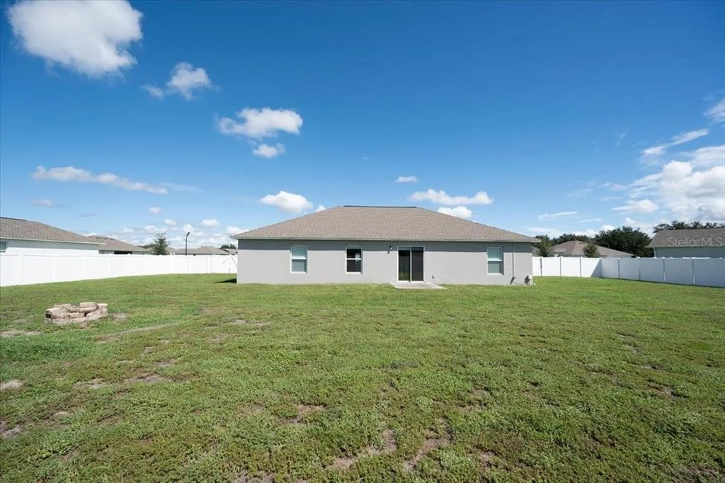 Photo of 912 LOCHLAND LOOP