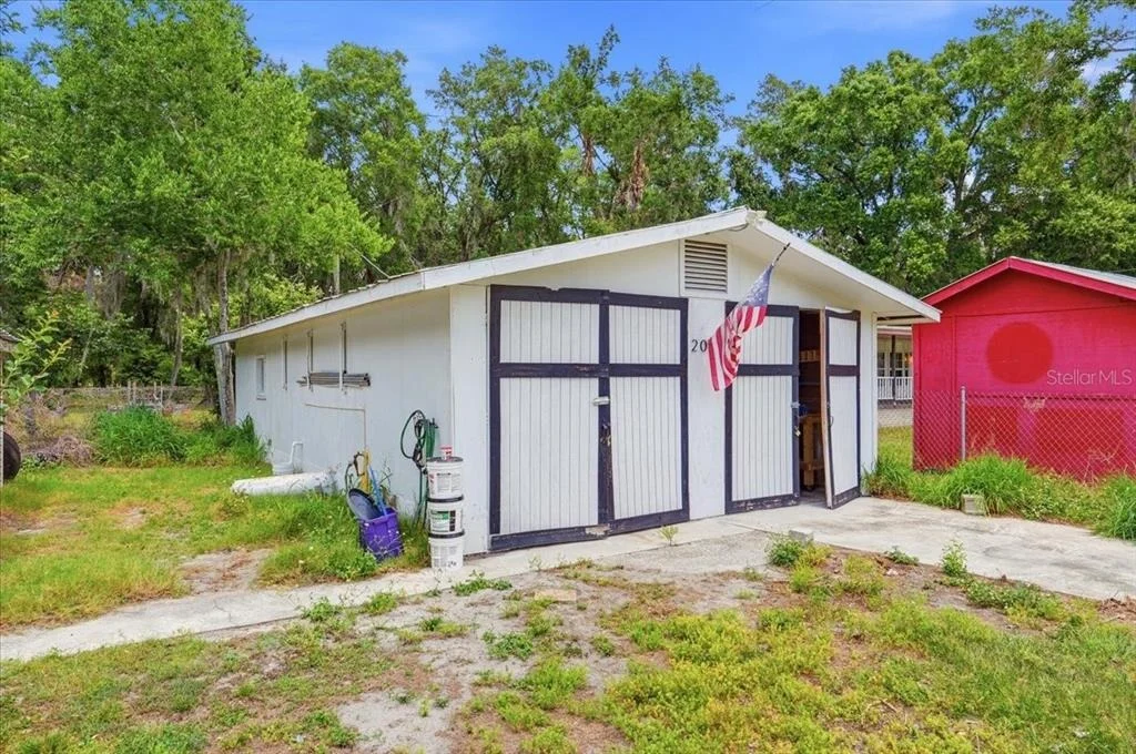 Photo of 2040 OLD DIXIE HIGHWAY