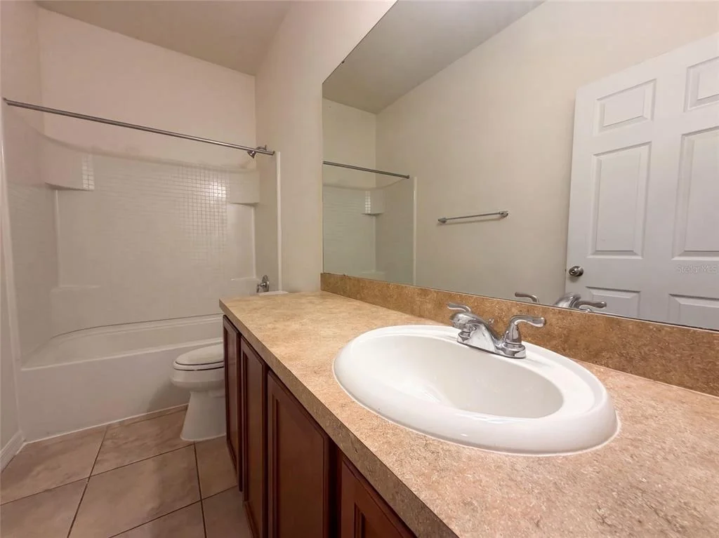 Photo of 1416 HICKORY VIEW CIRCLE