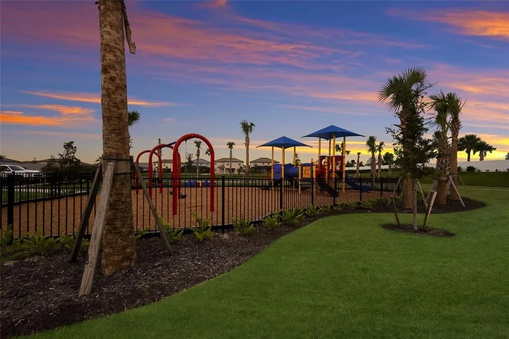 Photo of 15041 SERENE SHORES LOOP