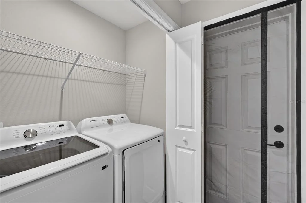 Photo of 6631 THORNHILL ROAD