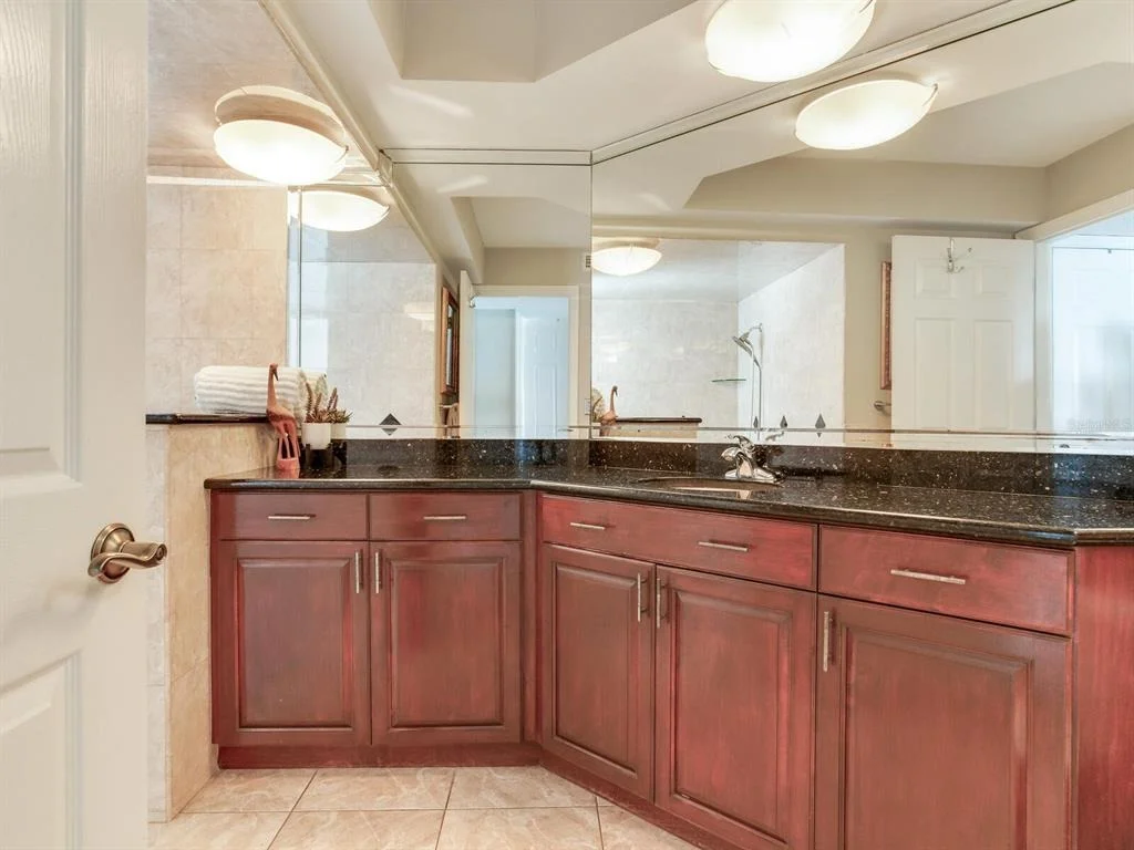 Photo of Unit B at 210 DOLPHIN POINT