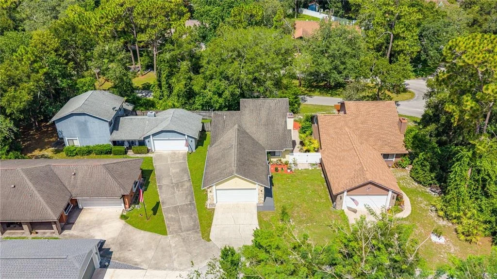 Photo of 285 BAYRIDGE COURT